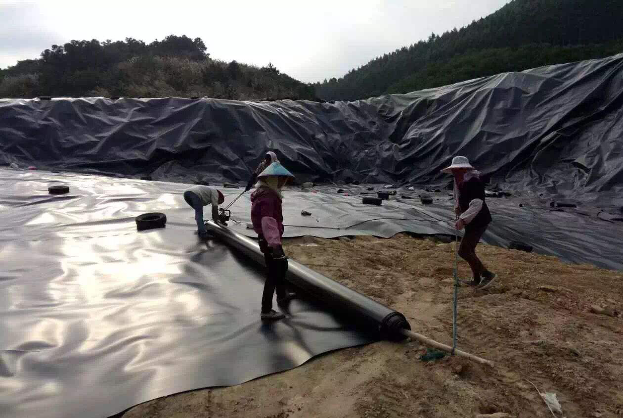 寒冷地區(qū)渠道防滲側(cè)重點及防滲模式有哪幾種？