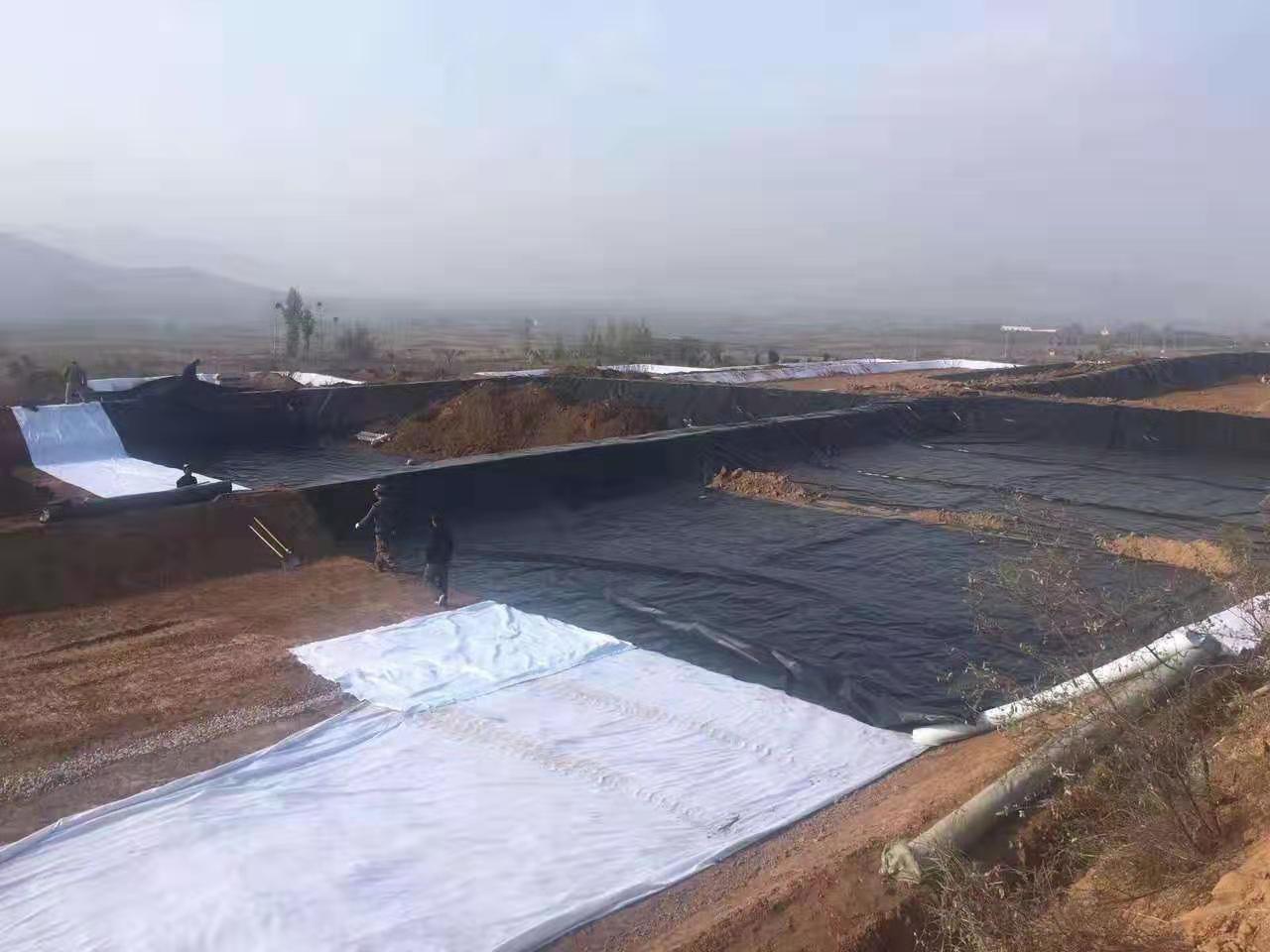 彈性聚氨酯復合土工膜可彌補聚乙烯膜施工存在的缺陷
